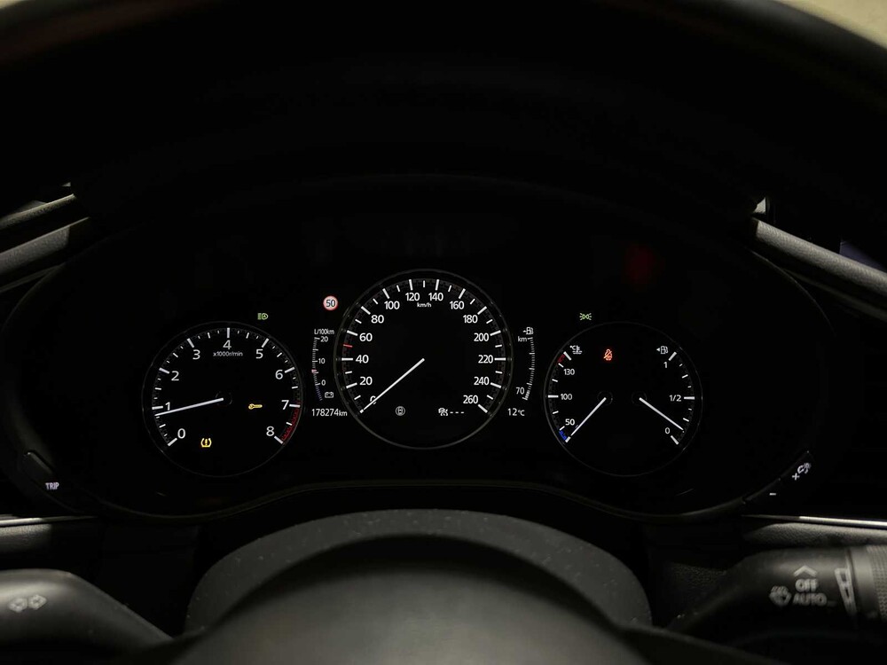 Mazda 3 2.0 e-SkyActiv-X 186 PS 2022 (Ursprünglicher NL+1. Besitzer), P-184-HB