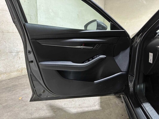 Mazda 3 2.0 e-SkyActiv-X 186 PS 2022 (Ursprünglicher NL+1. Besitzer), P-184-HB