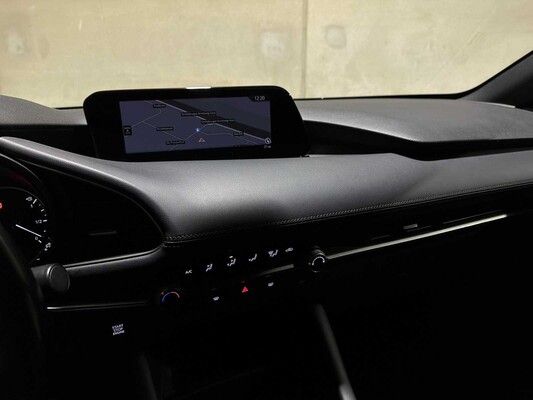 Mazda 3 2.0 e-SkyActiv-X 186 PS 2022 (Ursprünglicher NL+1. Besitzer), P-184-HB