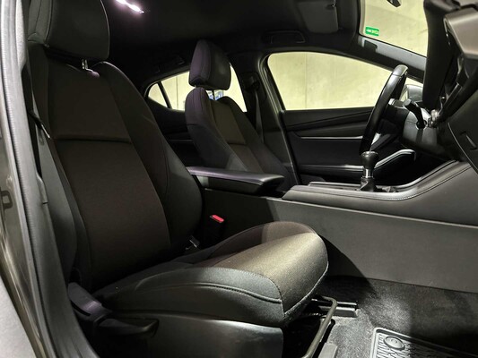 Mazda 3 2.0 e-SkyActiv-X 186 PS 2022 (Ursprünglicher NL+1. Besitzer), P-184-HB