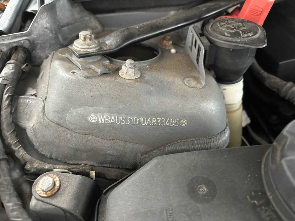 BMW 318i Touring Corporate Lease Luxury Line 136pk 2011 (Origineel-NL) 3-serie, 51-SKX-6