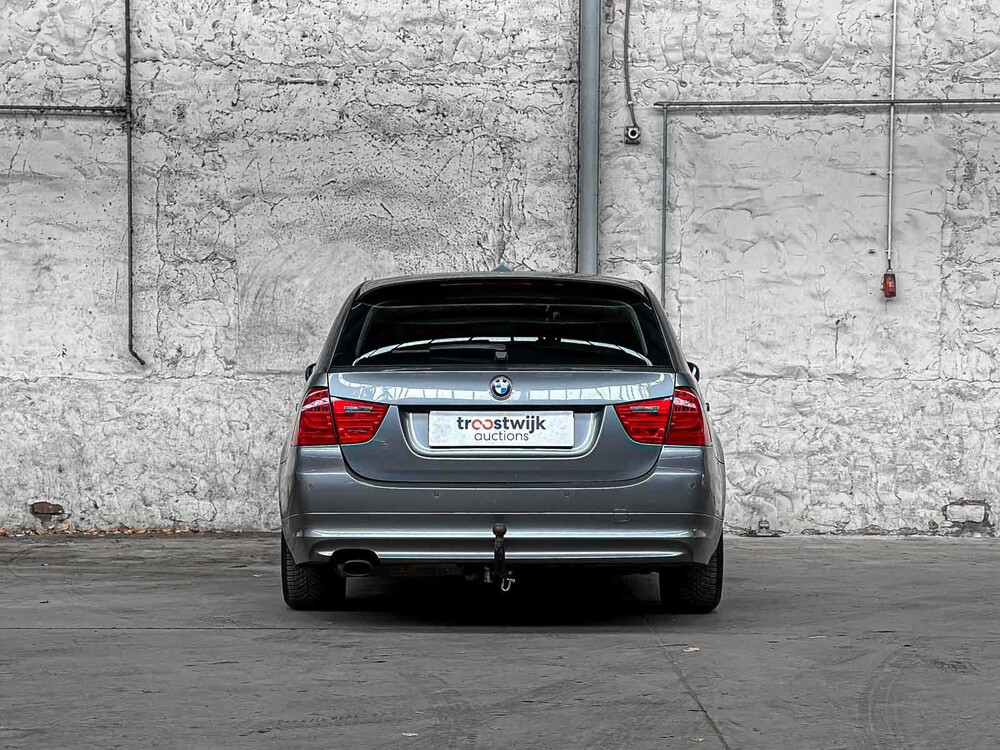 BMW 318i Touring Corporate Lease Luxury Line 136pk 2011 (Origineel-NL) 3-serie, 51-SKX-6