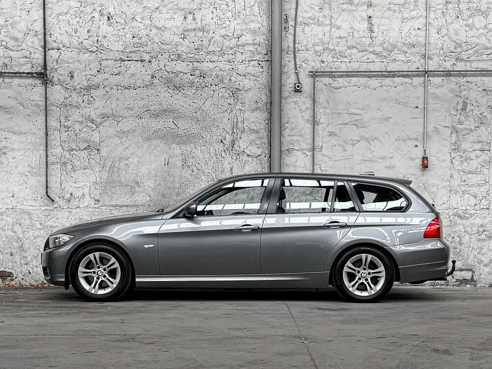BMW 318i Touring Corporate Lease Luxury Line 136pk 2011 (Origineel-NL) 3-serie, 51-SKX-6
