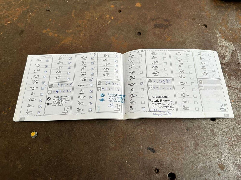 BMW 318i Touring Corporate Lease Luxury Line 136pk 2011 (Origineel-NL) 3-serie, 51-SKX-6