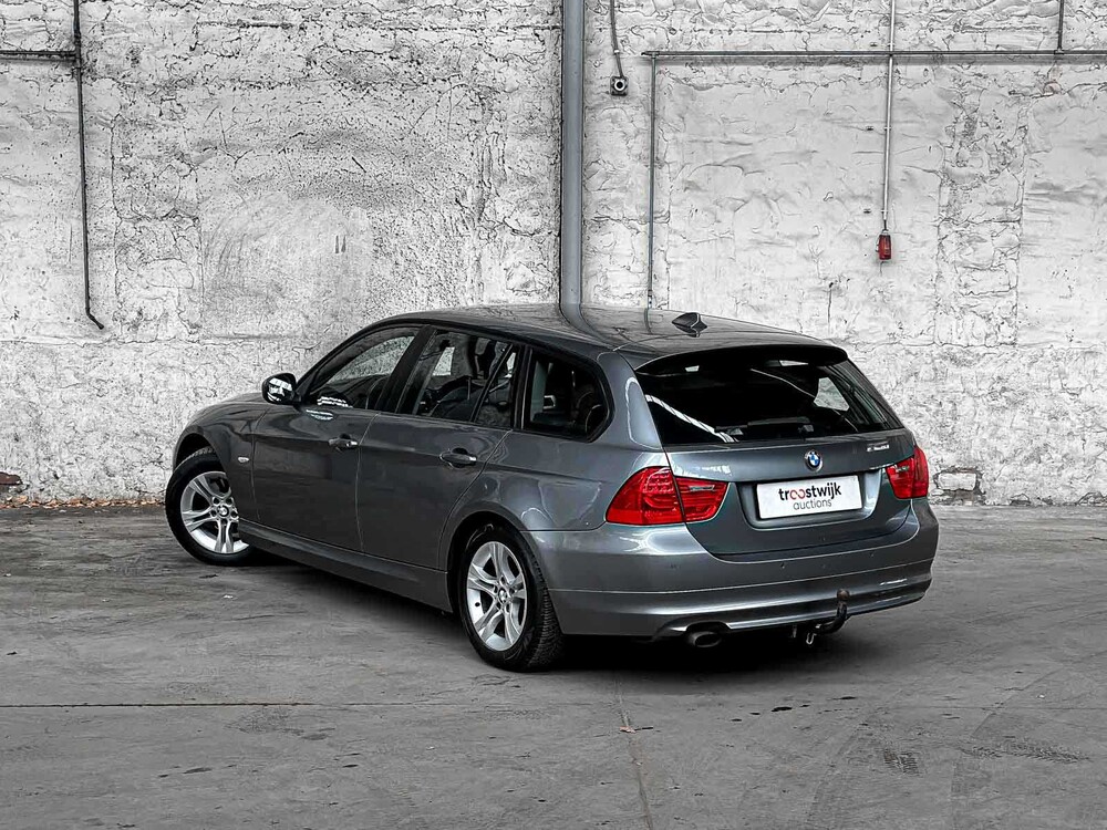 BMW 318i Touring Corporate Lease Luxury Line 136pk 2011 (Origineel-NL) 3-serie, 51-SKX-6