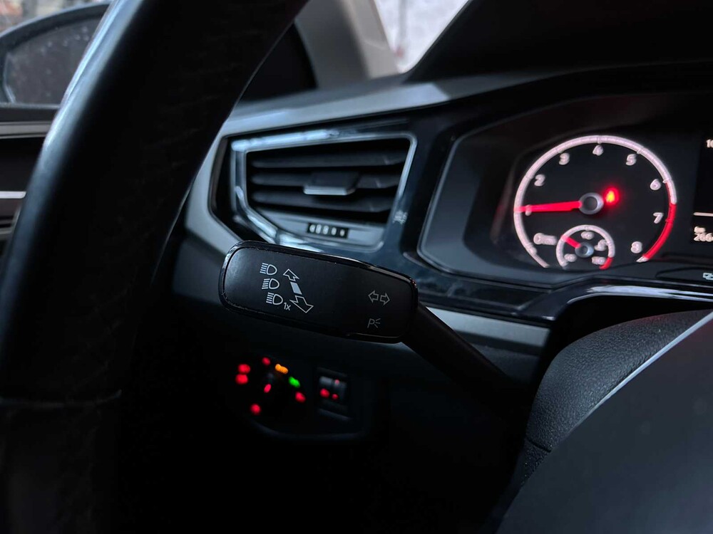 Volkswagen Polo 1.0 TSI Comfortline 95pk 2018, RR-264-G