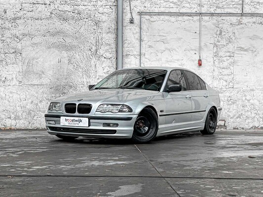 BMW 320i Executive 6-cilinder 150pk 1998, XJ-DS-29