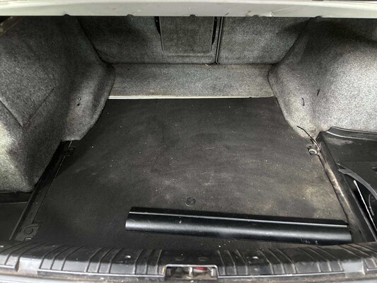 BMW 320i Executive 6-cilinder 150pk 1998, XJ-DS-29