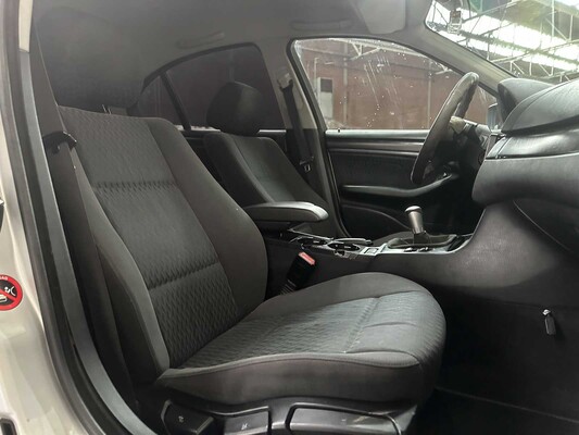 BMW 320i Executive 6-cilinder 150pk 1998, XJ-DS-29