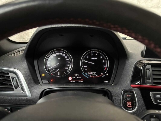 BMW 118i Corporate Lease Executive 1-Serie 136pk 2017, RH-134-H