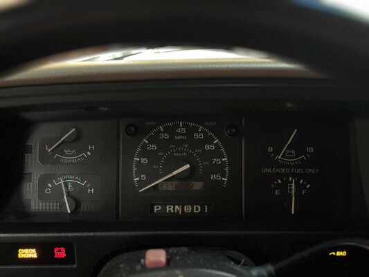 Ford E150 5.0 1993, 95-VH-NN