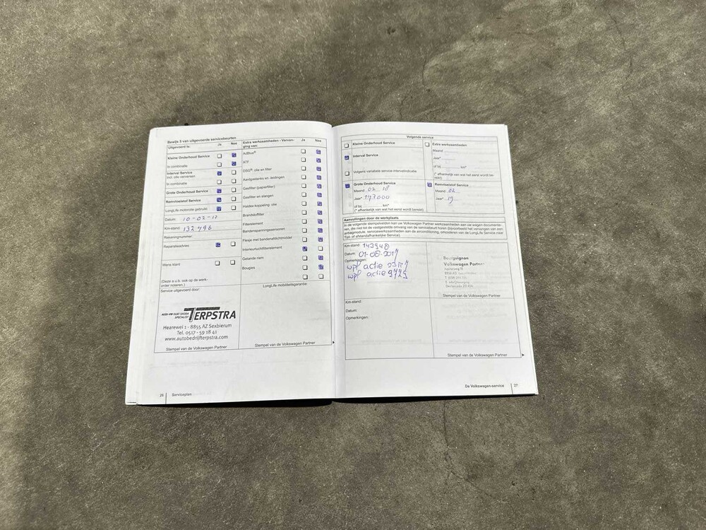 Volkswagen Tiguan 2.0 TDI Sport&&Style 4Motion 140 PS 2011 (Original-NL), 74-PNH-9