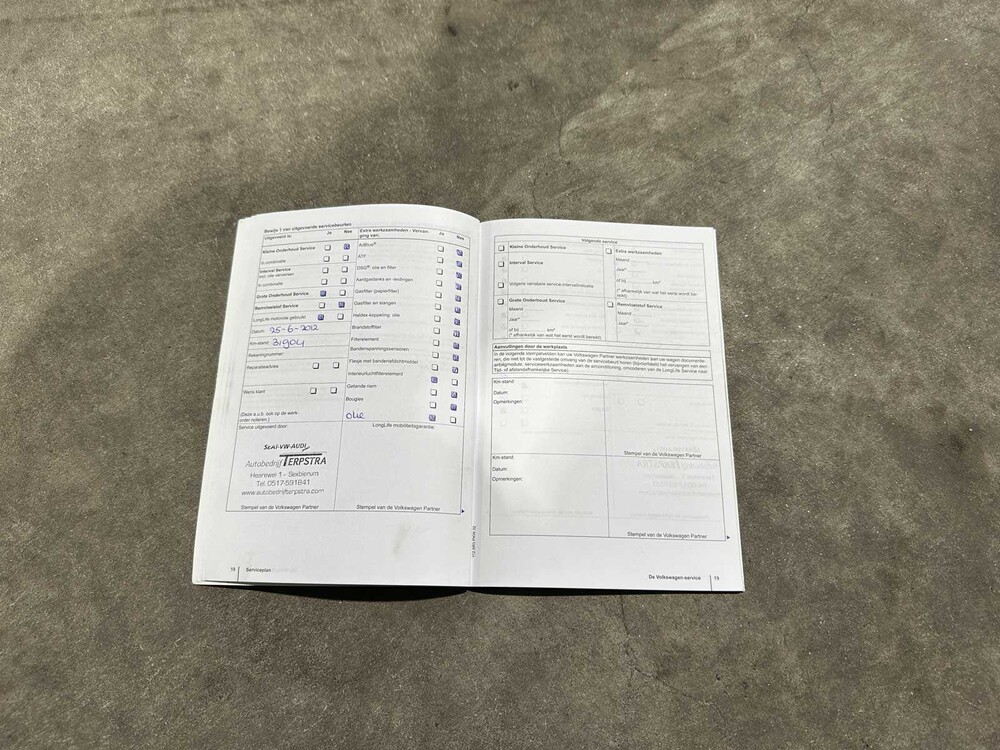 Volkswagen Tiguan 2.0 TDI Sport&&Style 4Motion 140 PS 2011 (Original-NL), 74-PNH-9