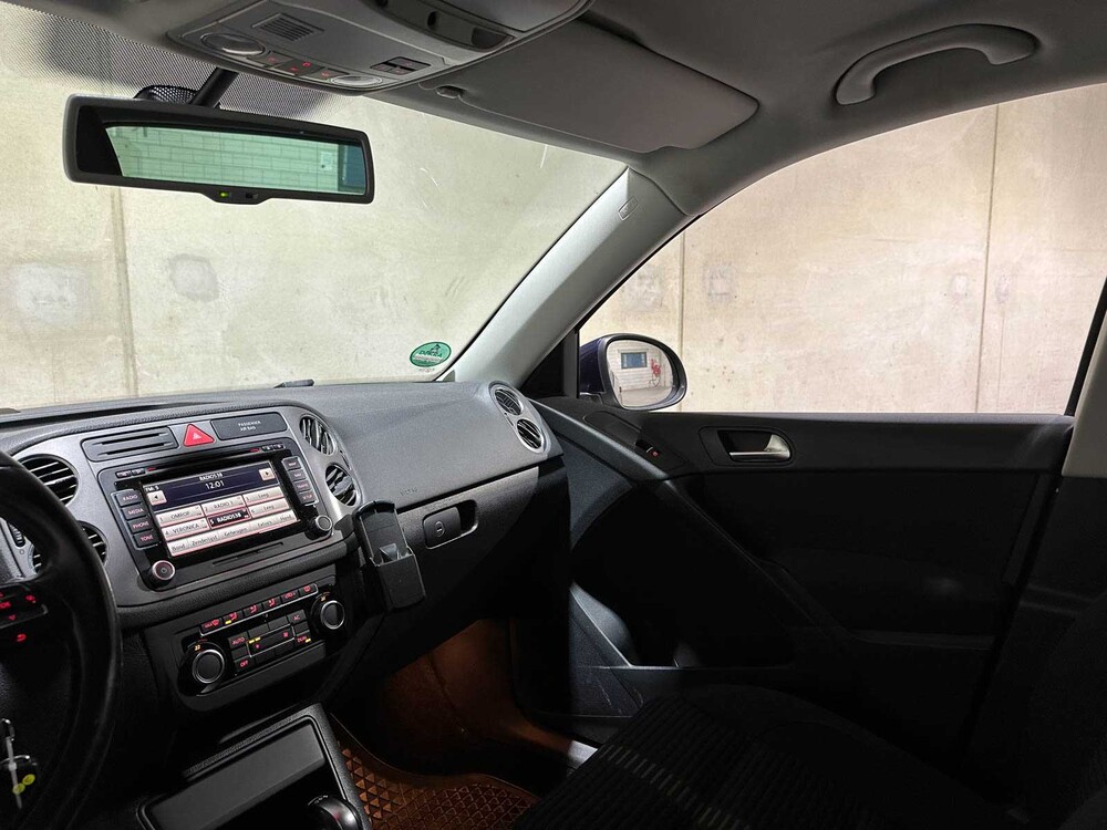 Volkswagen Tiguan 2.0 TDI Sport&&Style 4Motion 140 PS 2011 (Original-NL), 74-PNH-9