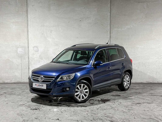 Volkswagen Tiguan 2.0 TDI Sport&&Style 4Motion 140 PS 2011 (Original-NL), 74-PNH-9