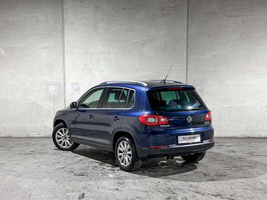 Volkswagen Tiguan 2.0 TDI Sport&&Style 4Motion 140 PS 2011 (Original-NL), 74-PNH-9