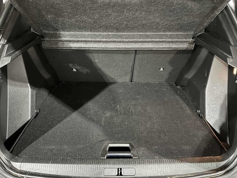 Peugeot 2008 1.2 PureTech Allure 102pk 2021 (Origineel-NL+1e eigenaar), K-010-KV