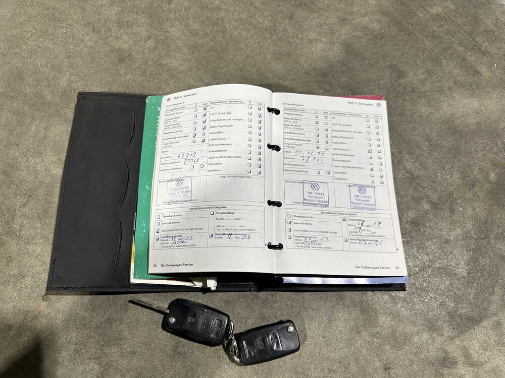 Volkswagen Scirocco 1.4 TSI Highline 122pk 2009, J-351-JG