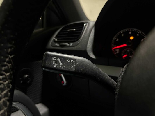 Volkswagen Scirocco 1.4 TSI Highline 122pk 2009, J-351-JG