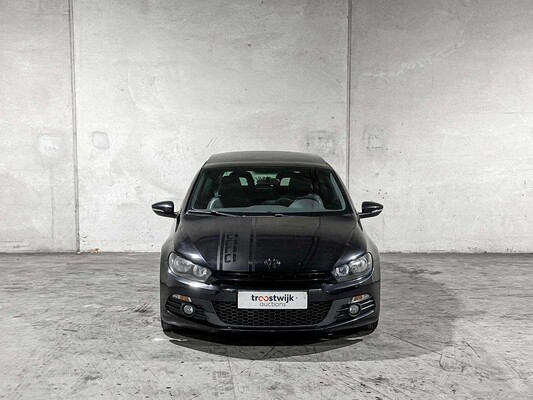 Volkswagen Scirocco 1.4 TSI Highline 122pk 2009, J-351-JG