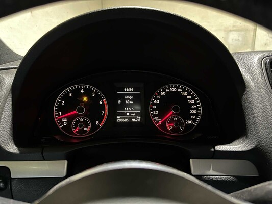 Volkswagen Scirocco 1.4 TSI Highline 122pk 2009, J-351-JG