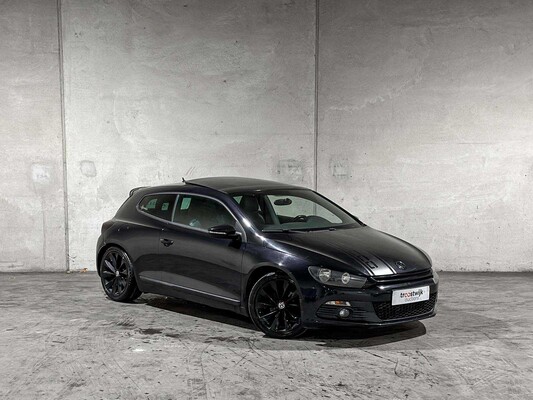 Volkswagen Scirocco 1.4 TSI Highline 122pk 2009, J-351-JG
