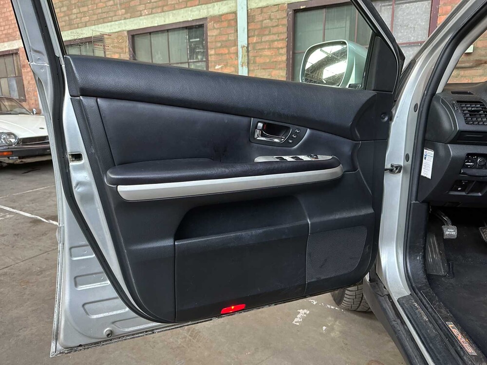 Lexus RX 400h Executive 3.3 211pk 2005 (Origineel-NL), 66-RT-XK