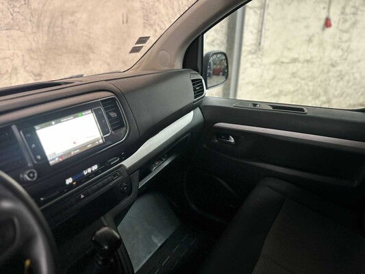 Peugeot Expert Traveller 1.5 9-persoons 120pk 2019