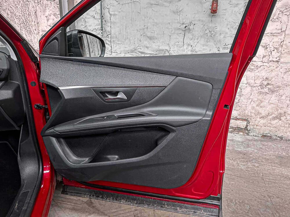 Peugeot 3008 1.2 PureTech Allure 131pk 2019, G-246-KZ