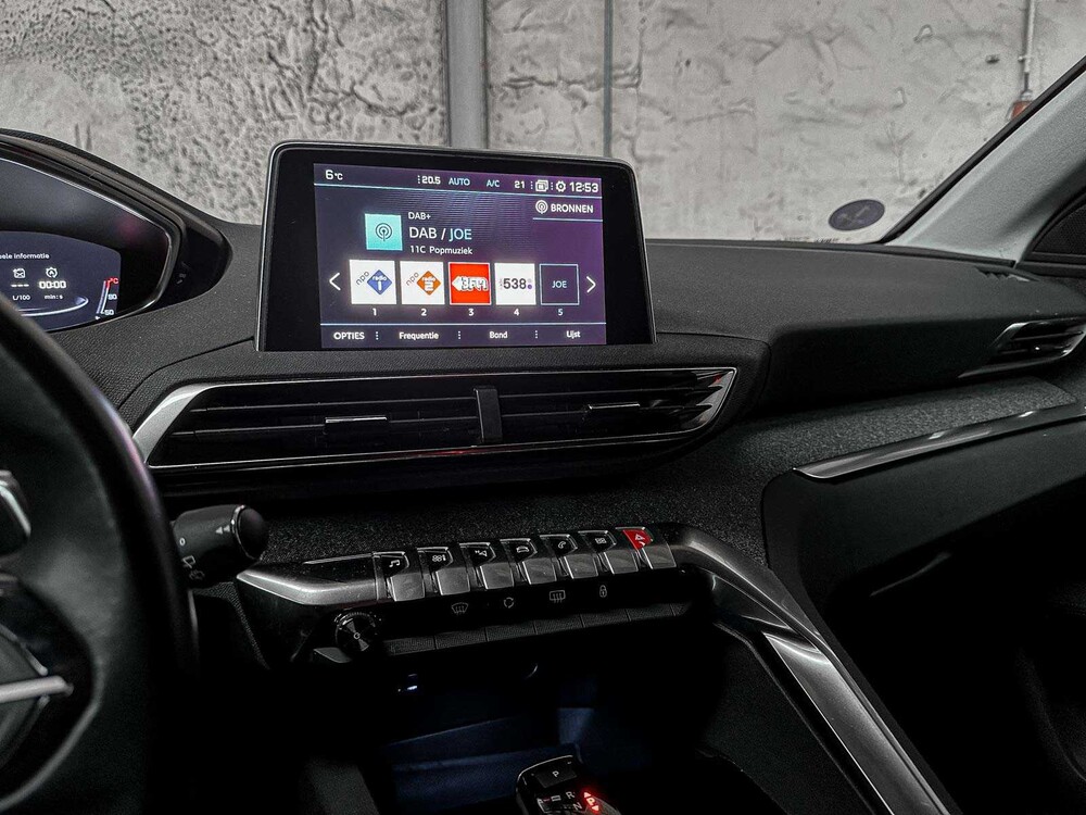 Peugeot 3008 1.2 PureTech Allure 131pk 2019, G-246-KZ