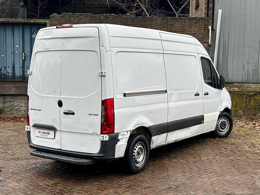 Mercedes-Benz Sprinter 211 2.2 CDI L2H1 Functional 114pk 2019, VTR-06-H