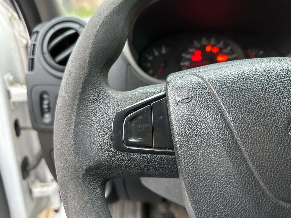 Renault Master T35 2.3 dCi L2H3 Eco 125pk 2013, VD-911-L