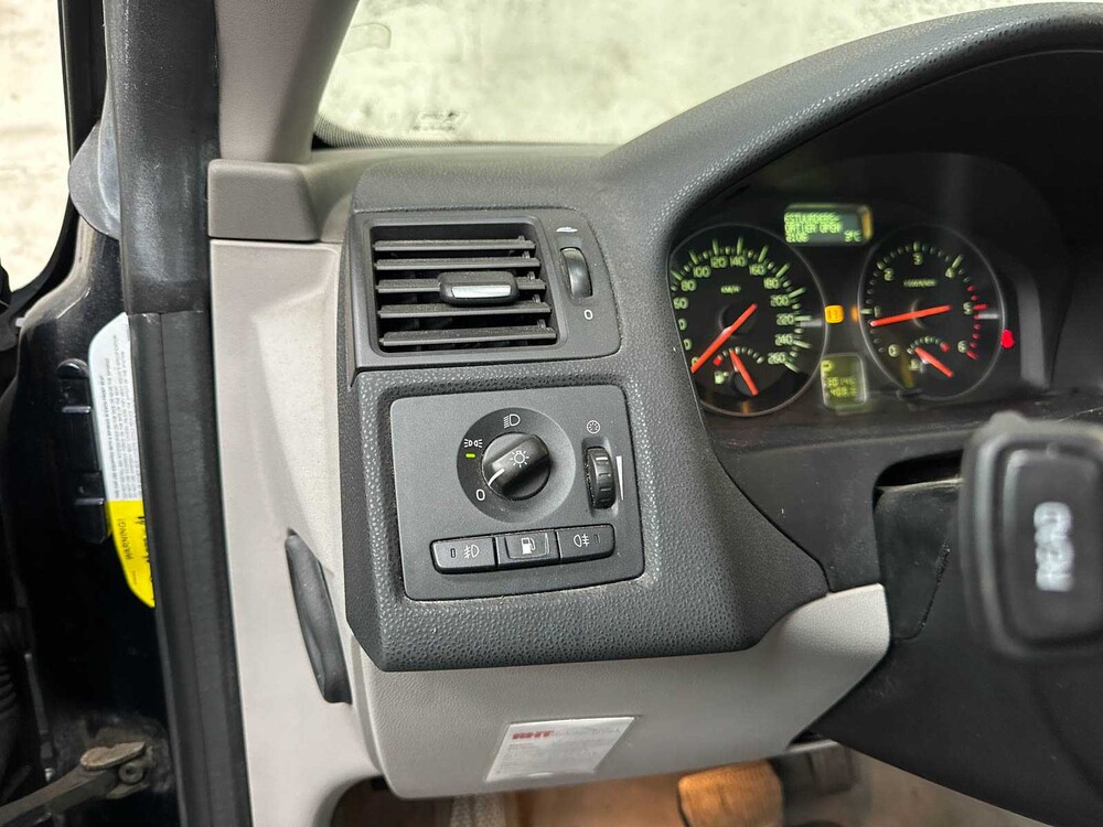 Volvo C70 Convertible 2.4 D5 Momentum 177pk 2007, 05-XL-LL