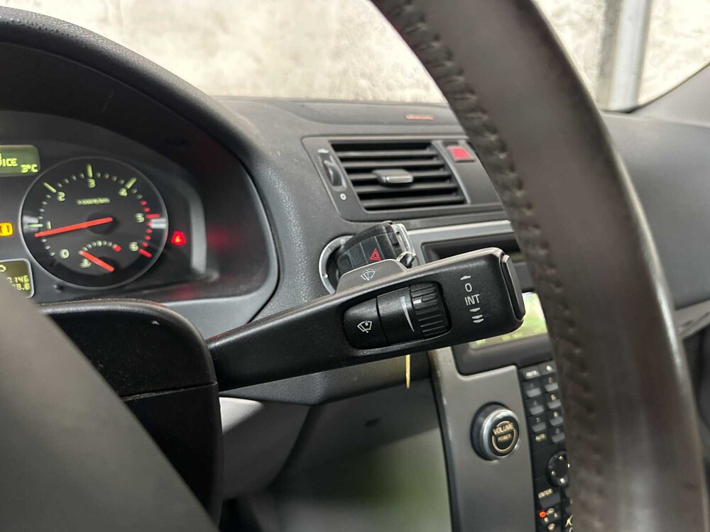 Volvo C70 Convertible 2.4 D5 Momentum 177pk 2007, 05-XL-LL