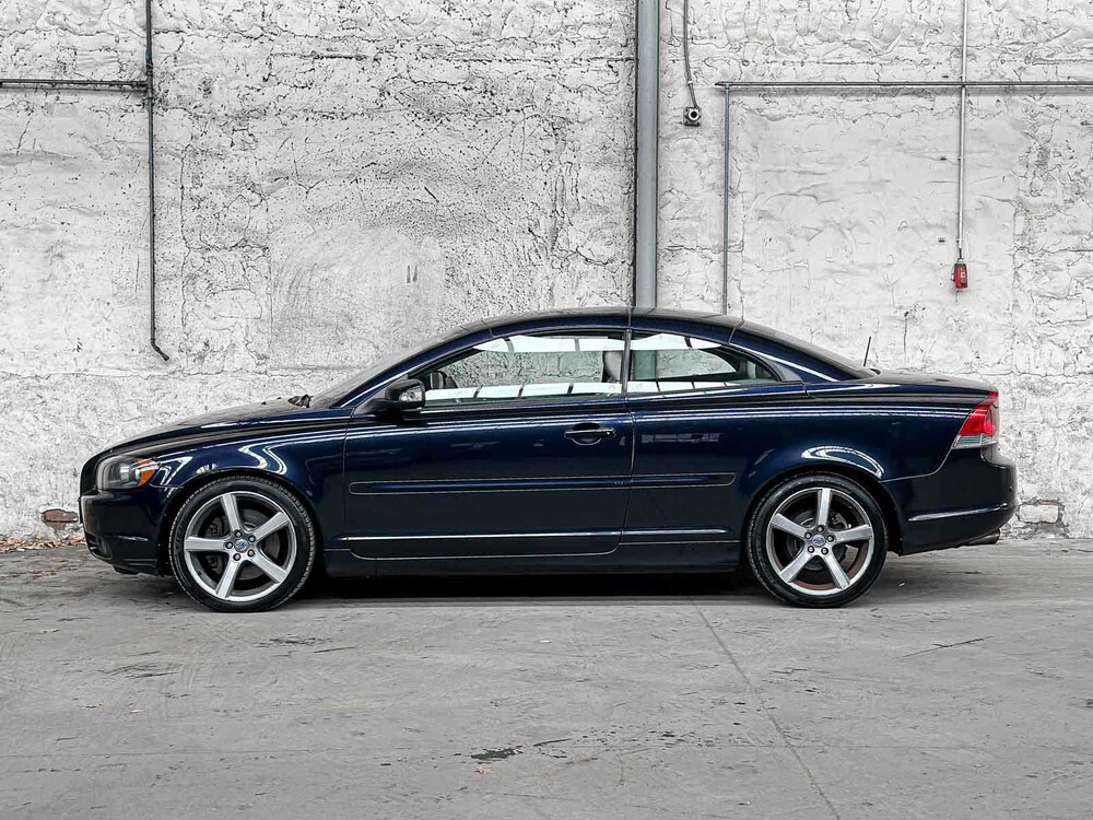 Volvo C70 Convertible 2.4 D5 Momentum 177pk 2007, 05-XL-LL
