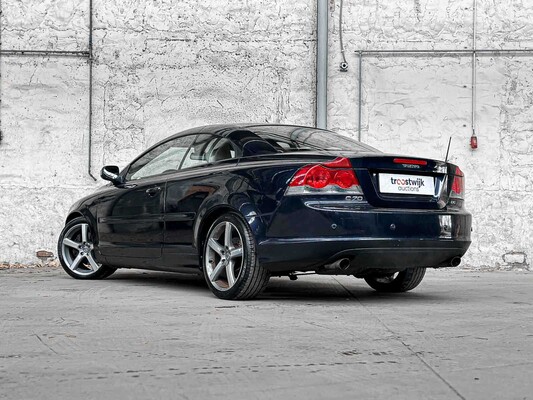 Volvo C70 Convertible 2.4 D5 Momentum 177pk 2007, 05-XL-LL