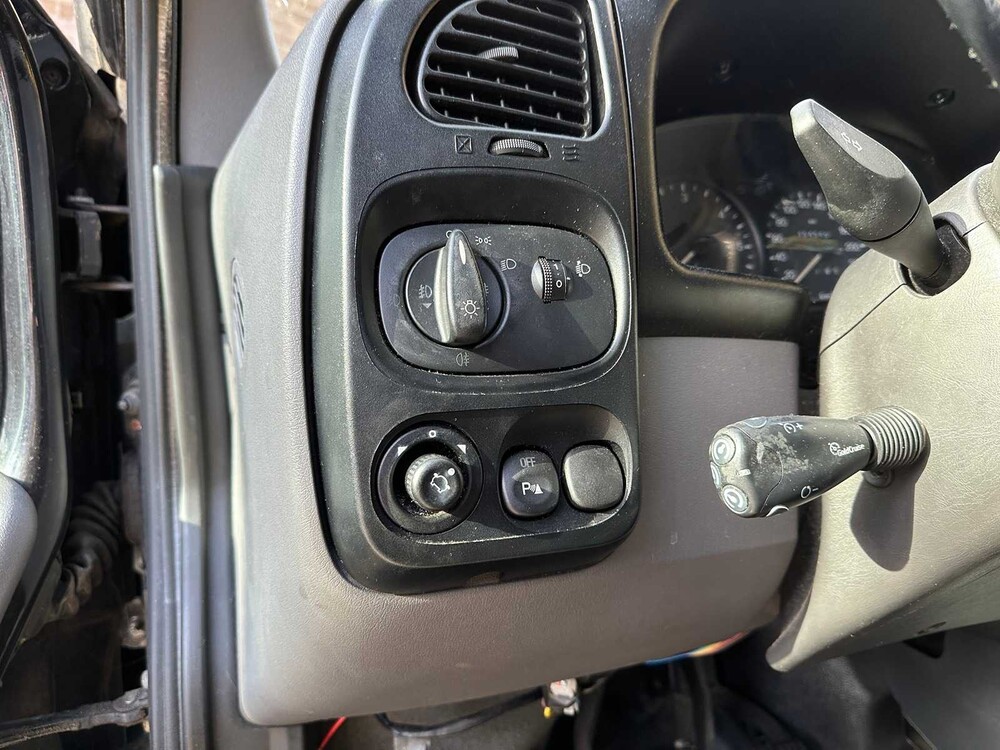 Ford Transit 260S FD DC 125 Camper 125pk 2003, J-557-JB