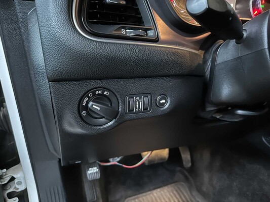 Dodge Challenger SXT 3.6 V6 305pk 2016