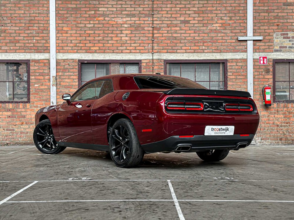 Dodge Challenger 3.6 V6 305pk 2018