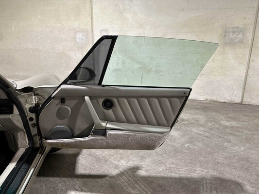 Porsche 911 Carrera 4 3.6 -Automaat- 250pk 1990