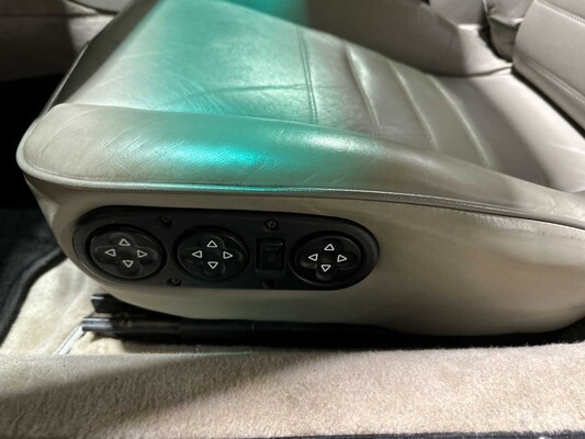 Porsche 911 Carrera 4 3.6 -Automaat- 250pk 1990