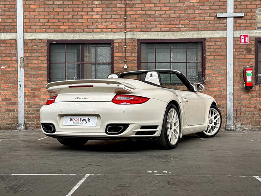 Porsche 911 Turbo Cabriolet 997.2 3.8 TT 500pk 2010 -Hardtop- Youngtimer (23.000 km) 