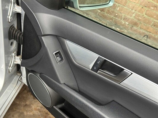 Mercedes-Benz C180 CDI Business Class Avantgarde 120pk 2013 C-klasse, 20-ZVX-8
