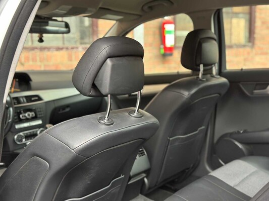 Mercedes-Benz C180 CDI Business Class Avantgarde 120pk 2013 C-klasse, 20-ZVX-8