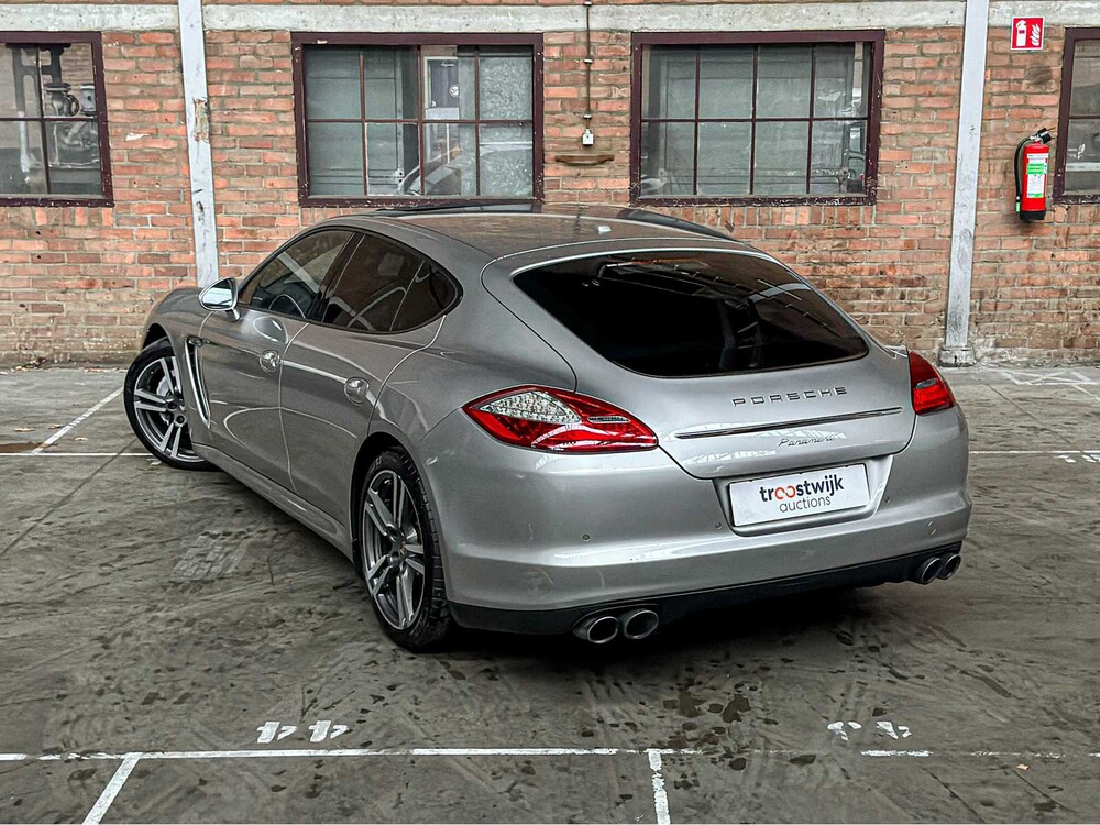 Porsche Panamera 3.6 V6 300pk 2011