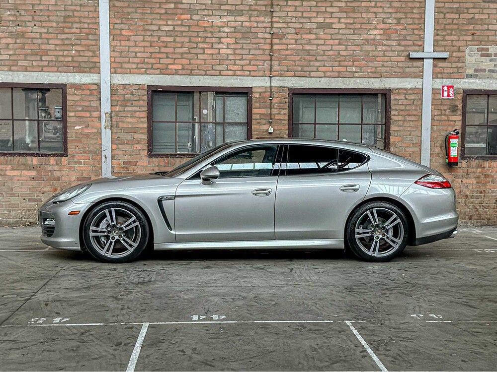 Porsche Panamera 3.6 V6 300pk 2011