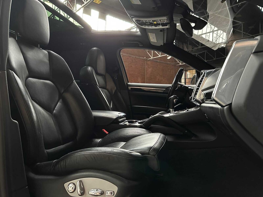 Porsche Cayenne 4.8 V8 S 405pk 2013
