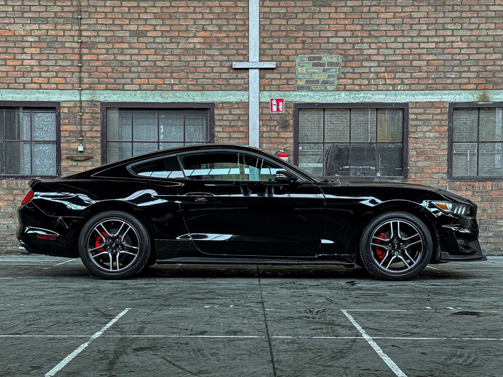 Ford Mustang 3.7 V6 300pk 2015 Coupe