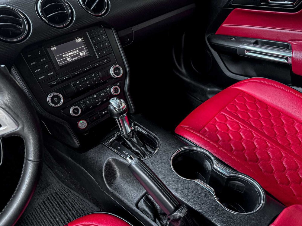 Ford Mustang 3.7 V6 300pk 2015 Coupe