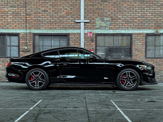 Ford Mustang 3.7 V6 300pk 2015 Coupe